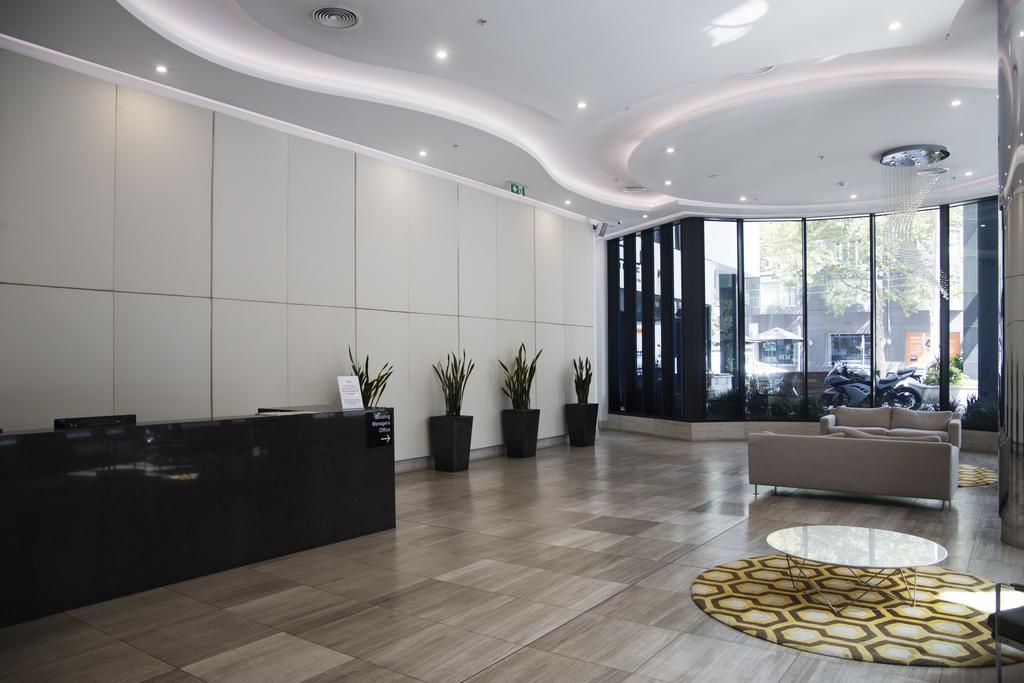 Amazing Accommodations: Vogue Melbourne Luaran gambar